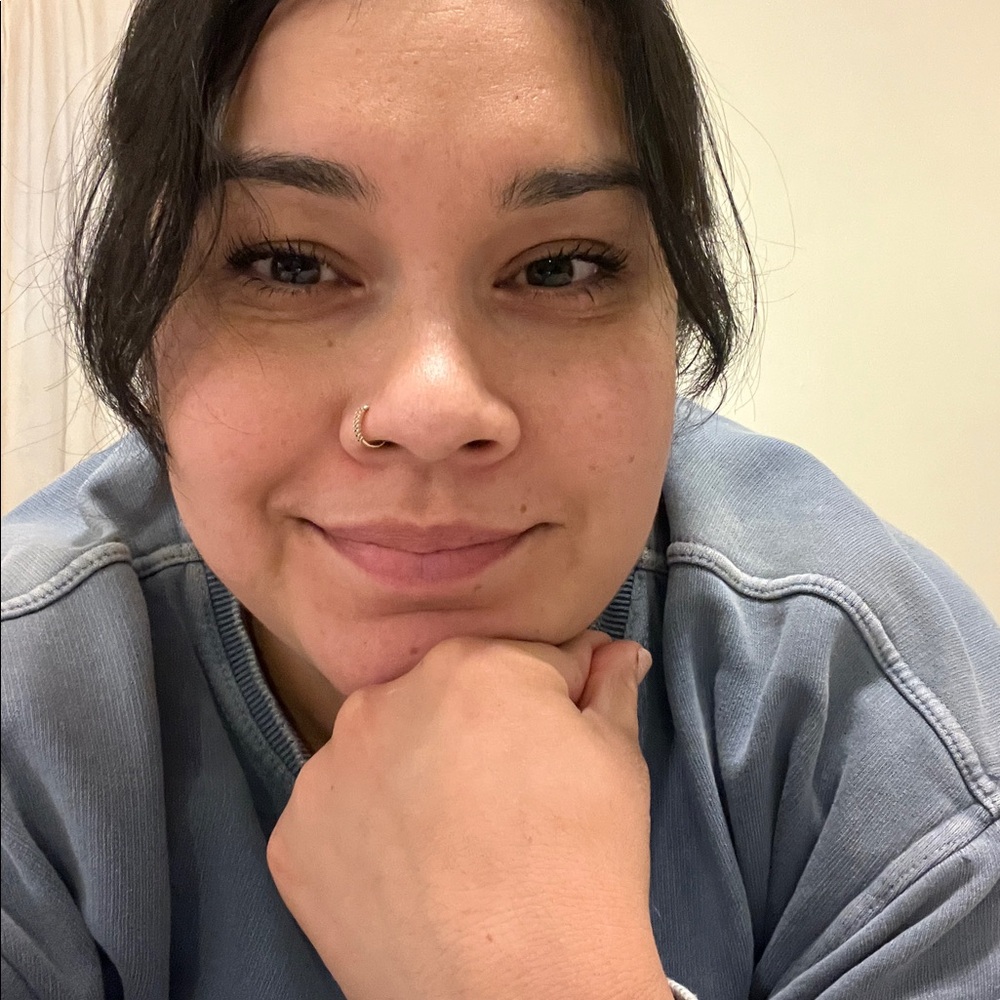 Meet your Posher, Leslie